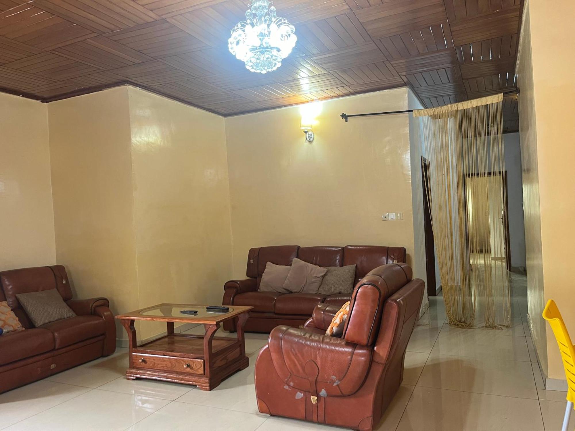 Appartement Moderne De 120M2, Dote De Cameras De Surveillance, Quartier Residentiel, Nkomo Maetur, Yaoundé Dış mekan fotoğraf